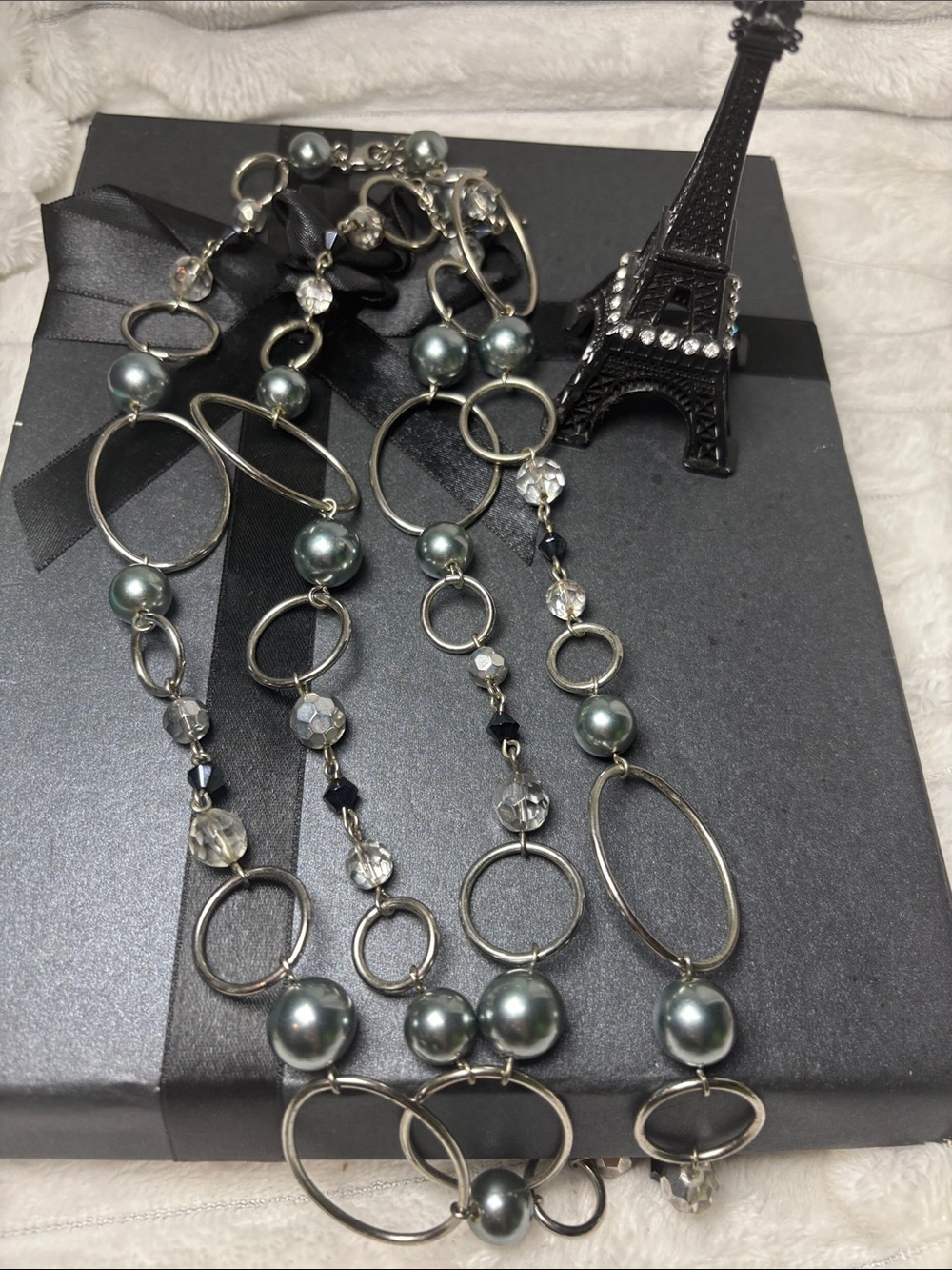 Lia Sophia 48” Adjustable SILVER Beaded Necklace EUC